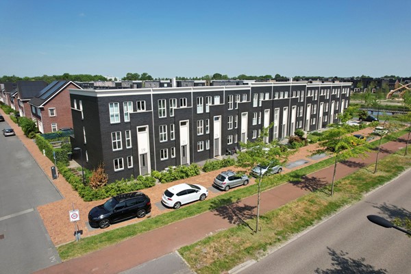 Verkocht: Domela Nieuwenhuisweg 25, 8448 GK Heerenveen